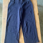 Lands' End Women's Navy Stretch Wide Leg Capris Photo 0