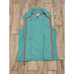 Vineyard Vines  women's small green fleece vest Retails $80 Photo 2