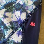 Pink Lotus  Navy Capri Geometric Print Leggings Athleisure‎ Athletic Gym XS Photo 1