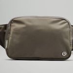 Lululemon Everywhere Belt Bag Grey Sage Photo 2