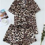 cheeta print pjs Brown Size M Photo 0