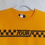 Justin Bieber Team Bieber World Tour Yellow Crew Neck SweatShirt Uni Merch Casual Size Small Photo 1