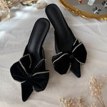 Black Velvet Rhinestone Trim Pointed Toe Bow Kitten Heels Size 7.5 Photo 0