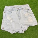 American Eagle  Women’s Mom Shorts Size‎ 10 Distressed High Rise Light Wash Photo 0