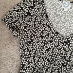 Blue Rain Francesca’s  Floral Sundress Dark Gray/White Large $55 MSRP Photo 2