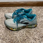 Brooks Women’s Revel 3 Tropical Collection Running Shoes Size 5 Limited Edition Photo 3