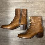 Frye  Courtney Brown Leather Lace Up Vintage Low Heeled Everyday Ankle Booties Photo 2