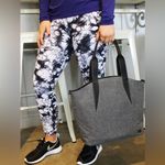 Lululemon All Day Tote Heathered Dark Grey/ Black Photo 7