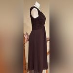 Tadashi  Collection Brown Shell 100% Silk Chiffon V-Neck Twist Front Sz 12 Photo 1