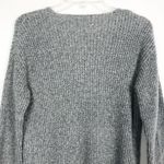 Bluenotes V-Neck Pullover Gray Knit Sweater Size Small Photo 6