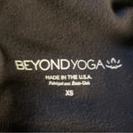 Beyond Yoga ‎ Black Biker Shorts XS Photo 3