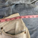 Lee Light Wash Straight Leg Relaxed Fit Highrise Distressed Jeans Women's Size 7 Photo 6