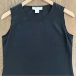Jaeger Vintage 100% Silk Round Neck Sleeveless Shell Top in Black Size Small Photo 7