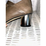 All Black Shoes Women's 8.5 EU 39 Beige‎ Leather Slip On Silver Metallic Heel Brown Photo 2