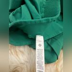 Lululemon Stretch Woven Relaxed Fit High Rise Shorts 4” Kelly Green L Photo 5