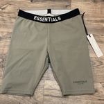 Fear of god Essentials  biker shorts olive green Photo 1