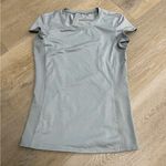 Alo Yoga  - Cool Fit Tee Photo 0