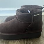 BEARPAW Platform Boots Photo 0