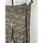 Athleta Green Camo Farallon Athletic Cotton Blend Jogger Sweat Pants Size 10 Photo 1