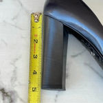 Gucci gray/black heels size 10B Photo 8