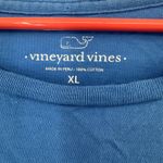 Vineyard Vines Size XL Shirt Blue Long Sleeve Pocket Round Neck Whale Casual Photo 3