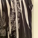 EUC B.L.E.U. Women’s black white‎ floral paisley jeweled dye style blouse large Photo 2