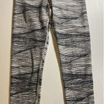 Evolution and creation Evolution‎ and Creation Leggings Womens Medium Black White Striped Lines Photo 0