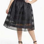 Torrid  Tulle Stripe Mesh Alpine Midi Holiday Party Skirt Size 2 Photo 0