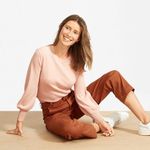 Everlane  • The Cashmere Lantern Sweater pale pink Rose ballet blush pullover Photo 3