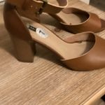 Parker & Sky Elegant Tan Block Heel Sandals ankle Photo 1