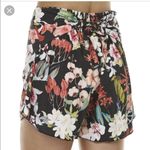 Somedays Lovin '‎ Eden Floral Short NWT Photo 2
