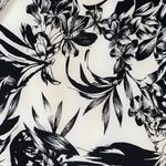 White House | Black Market  Butterfly Forest Print Pencil Skirt Career Wear Size‎ 2 Photo 6