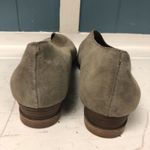 1. State  Cacie‎ leather suede low heel loafer shoes size 7.5 Tan/gray Photo 6