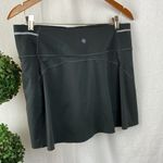 Athleta Gray Sonic Sport Skort Mini Skirt & Shorts M Photo 3