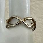 Infinity Twist Band Ring Photo 5