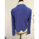 Lululemon  Athletica Long Sleeve Cropped Top Blue Athleisure Women Size 6 Photo 1