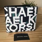 Michael Kors Wallet Photo 0