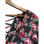 BB Dakota Jack by floral top size medium Photo 1