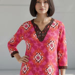 Karen Scott Tunic Top Womens 3X Pink/Orange Abstract Print V Neck Lace Trim Arts Photo 0