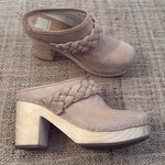 Dolce Vita Wooden Clogs Light Cream Suede Braided Leather adorns Top 8.5 Tan Photo 0