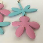 Betsey Johnson Dragonfly & Flower Mismatch Drop Earrings Gold, Pink & Blue NWT Photo 3
