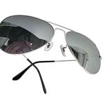 Ray-Ban Polarized Large Aviation Gunmetal/Crystal Green Lens Sunglasses Women’s Photo 1