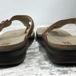 SAS brown leather flip flop thong sandal t Photo 3