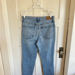 Madewell  The Mom Jean in Basley Wash size 30 Photo 3