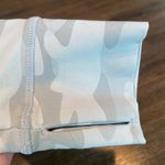 Lole  Essential Camo Full Zip - size XL Photo 6