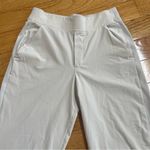 Athleta Brooklyn Pants Athletic Size 4 Abalone Grey Color Cream Ivory Photo 15