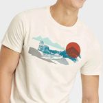 Goodfellow & Co Goodfellow Short Sleeve Graphic T-Shirt S Cream Mountain Sun Dog Bone Photo 0