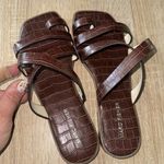 Marc Fisher Sandals crisscross straps faux leather reptile print croc 6.5 Photo 1