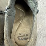Earth Origins  women’s zip up taupe suede booties size 7.5 Photo 7