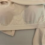 Old Navy Active cream XL crop top w/scoop neck & long sleeves built in bra Photo 5